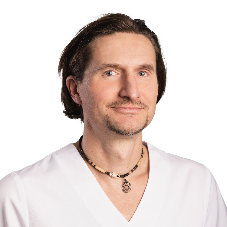 M.D., Ph.D 
Marcin Korman - MEDICAL DIRECTOR AT KLINIKA BOCIAN IN POZNAŃ